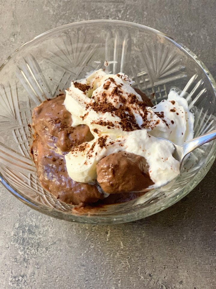 Picture of keto chocolate pudding without eggs