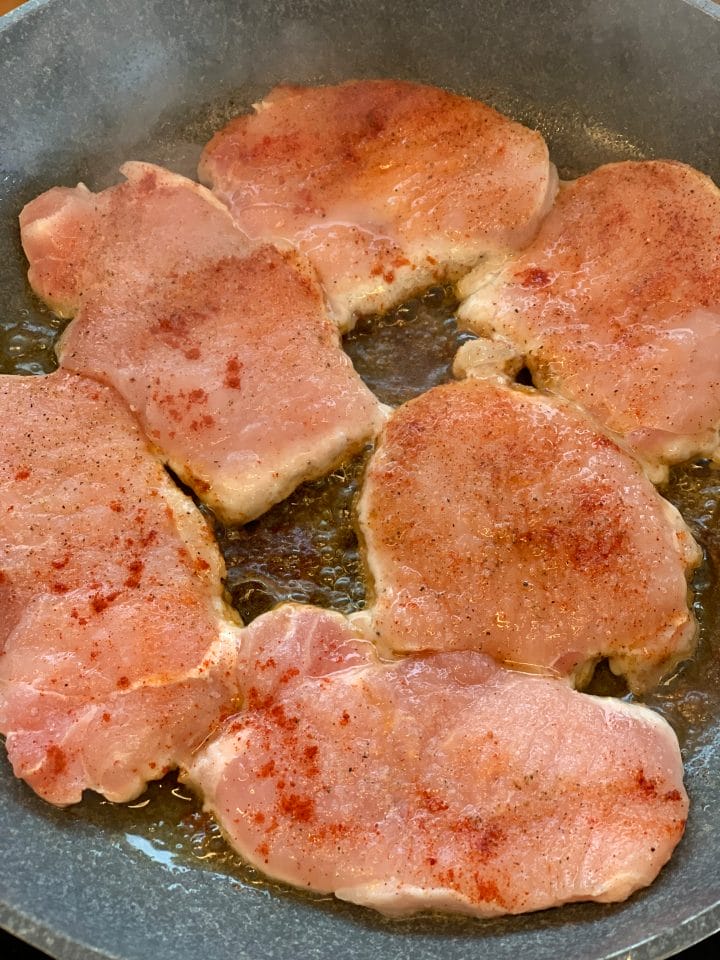 Picture of keto pork chops in mushroom sauce
