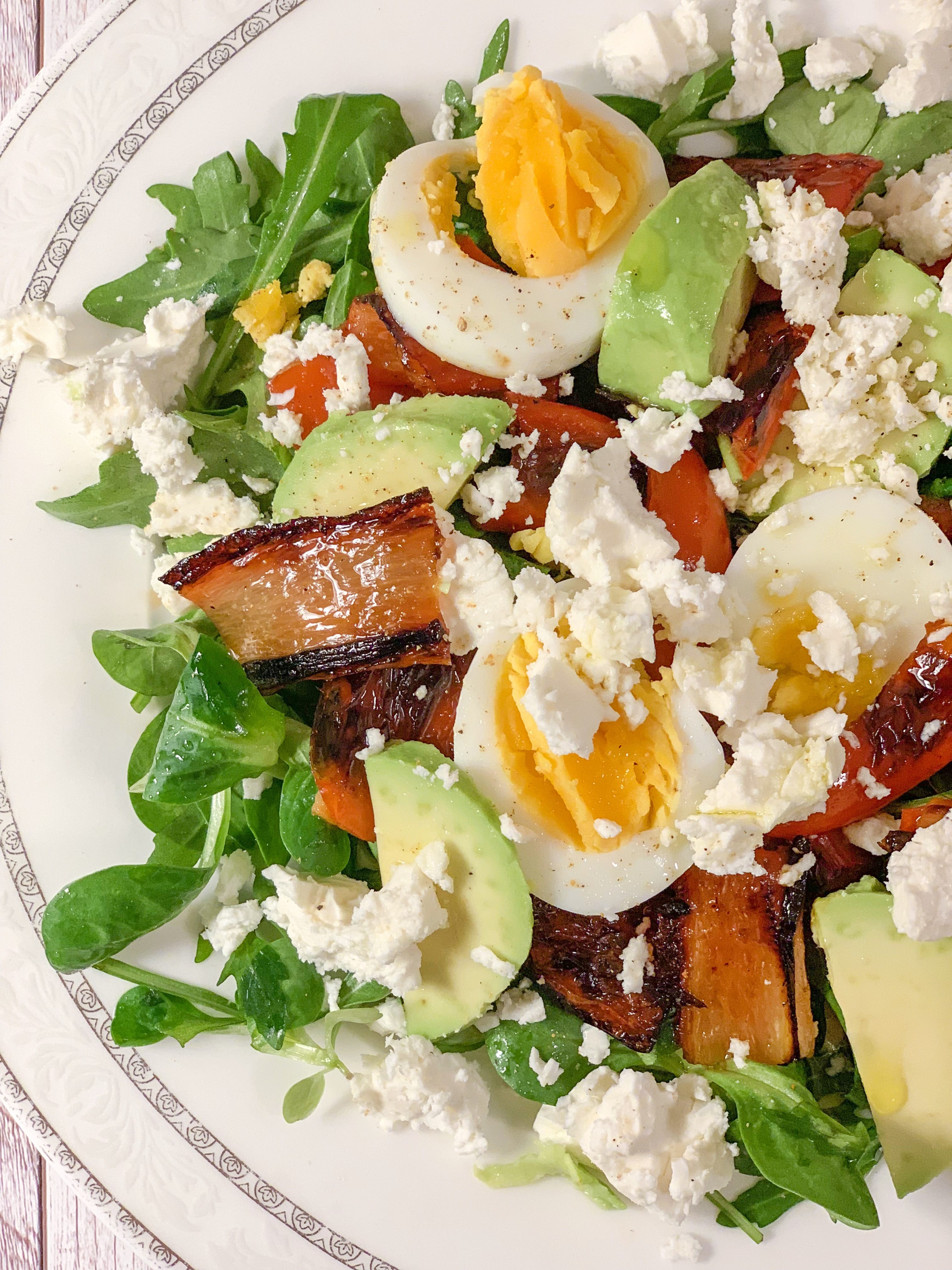Picture of salad with roasted pepper with feta cheese