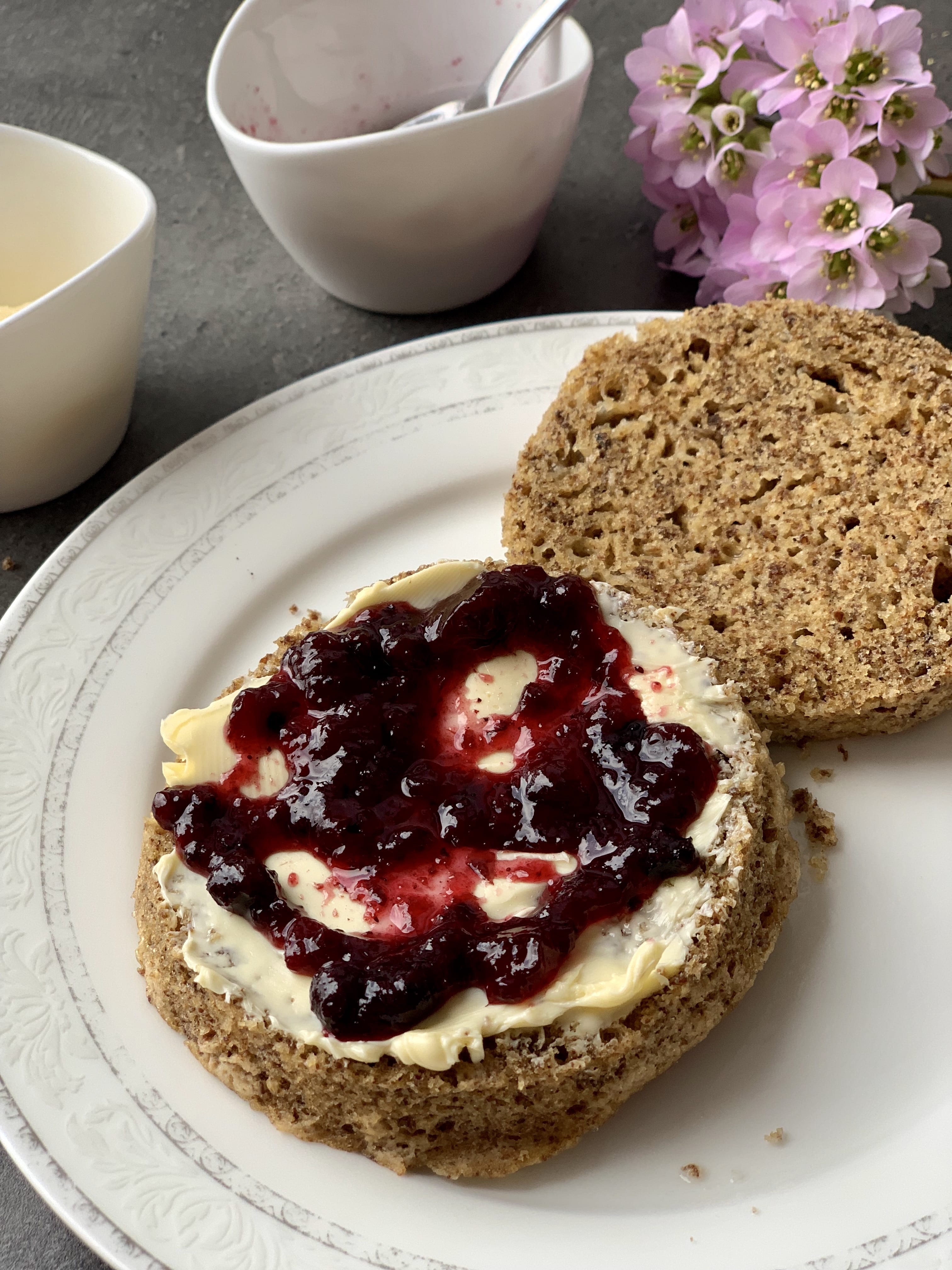 90 Second Keto Bread Without Eggy Taste - Family On Keto