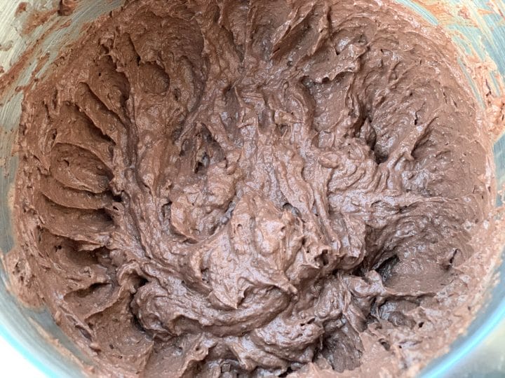 Picture of the filling for the raw keto chocolate cheesecake