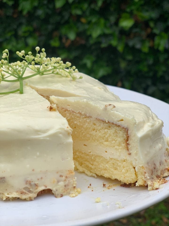 Picture of low carb elderflower cake