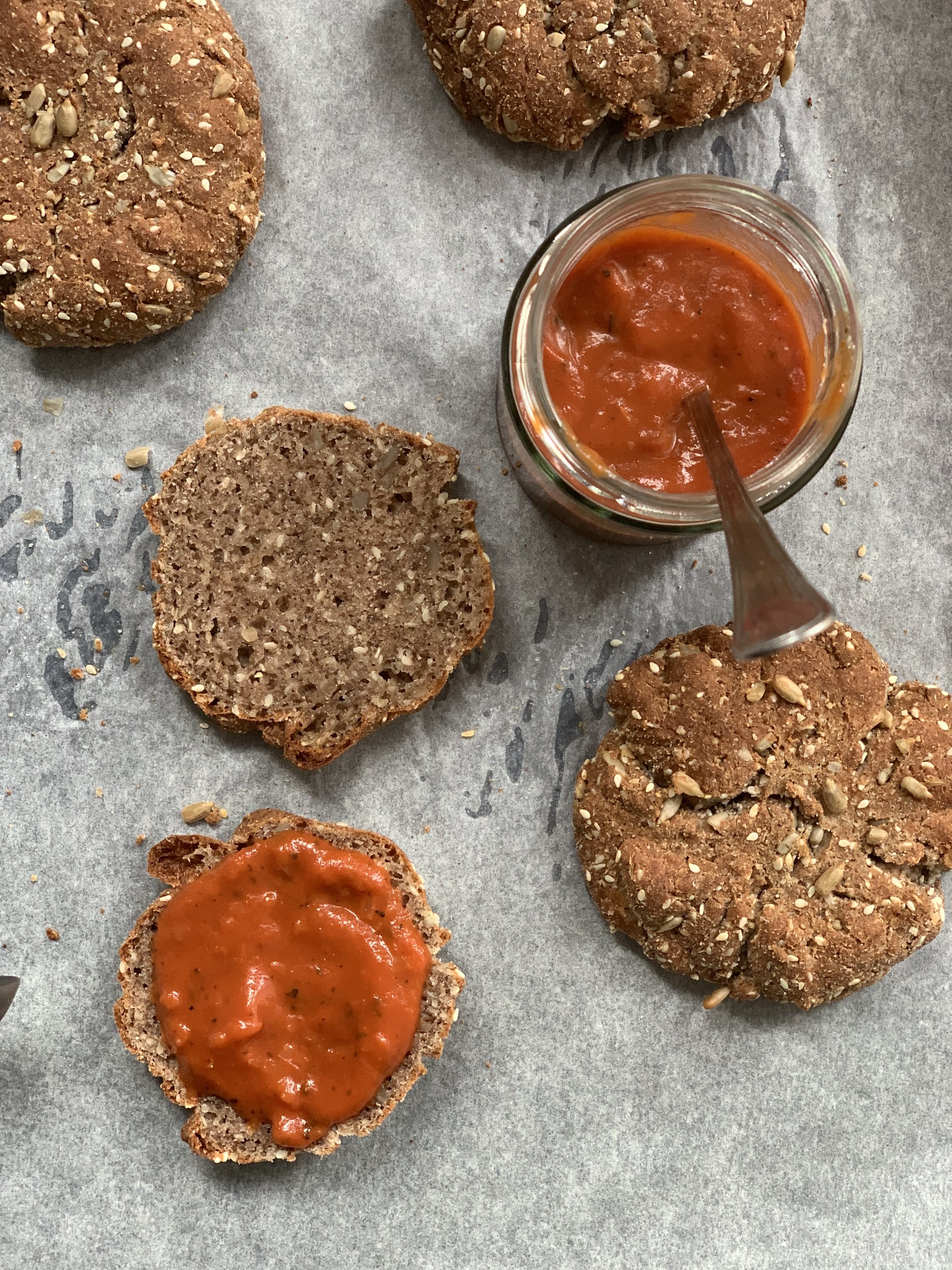 Keto bread with keto tomato sauce