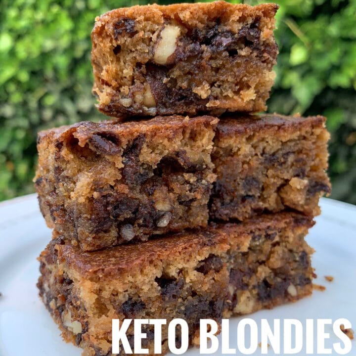 Picture of keto blondies with wlnuts and chocolate