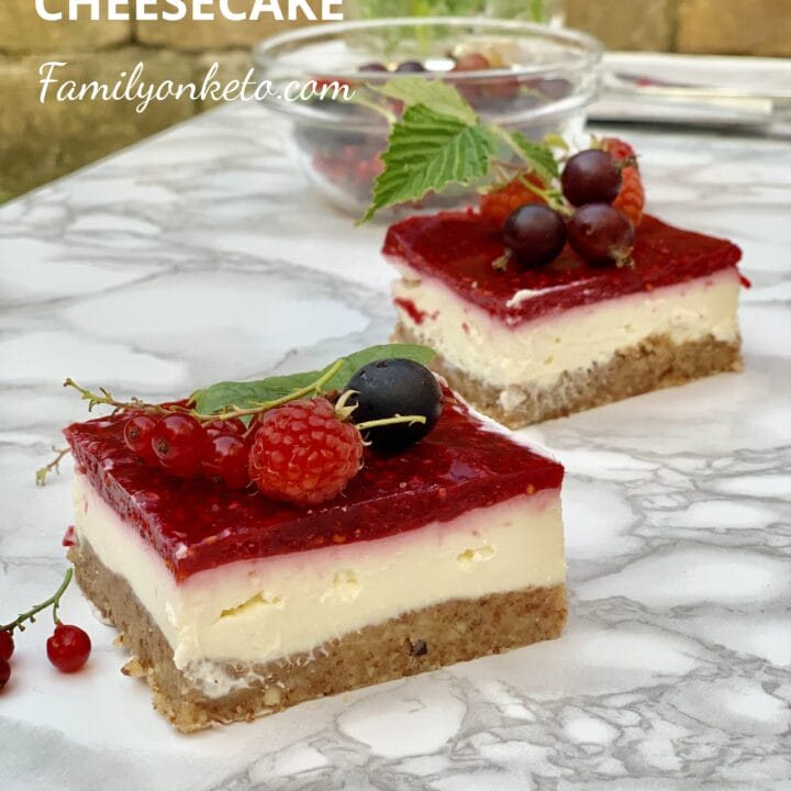 Picture of 2 slices of no bake raspberry cheesecake keto recipe