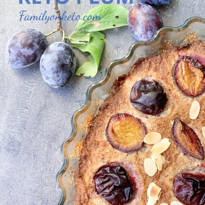 Picture of keto plum pie with ground almonds