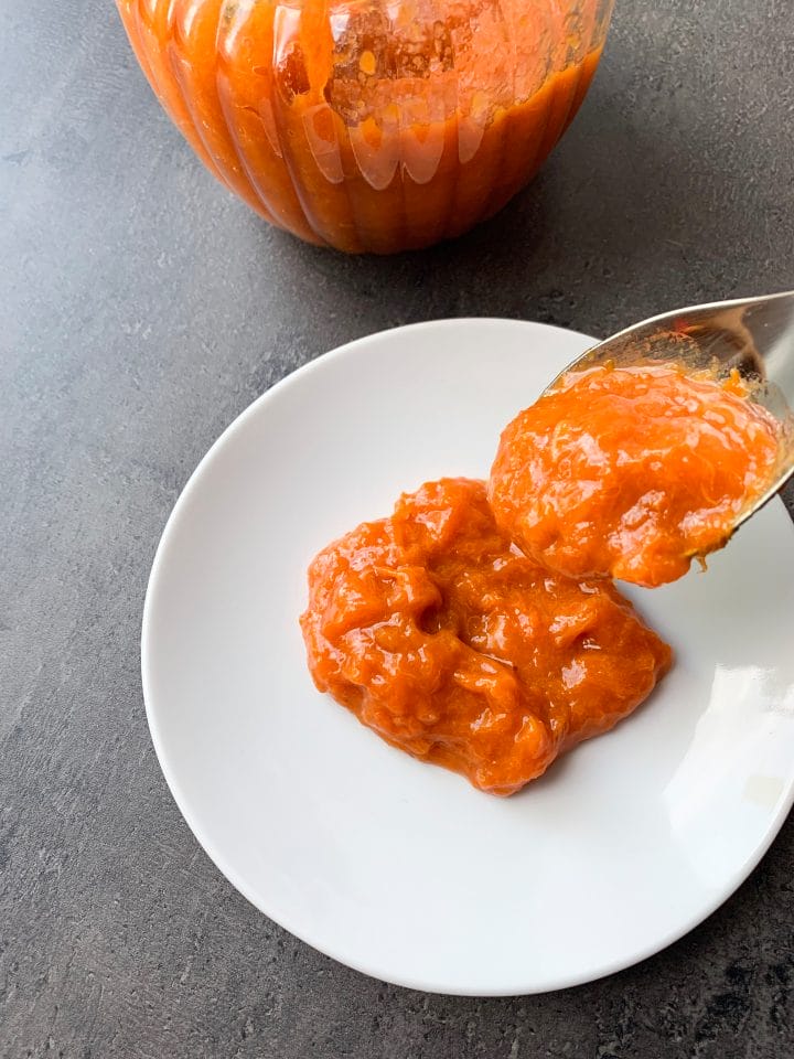 Picture of delicious keto apricot jam on a plate