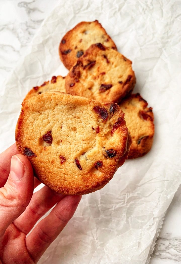 Picture of keto cookie in a hand
