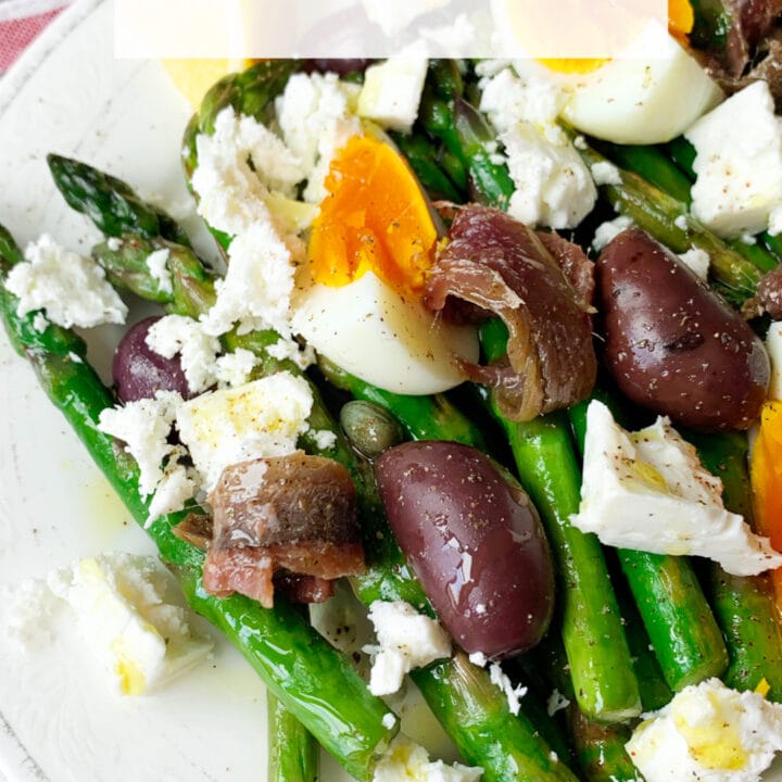 Picture of keto Mediterranean asparagus salad with anchovies, eggs and olives