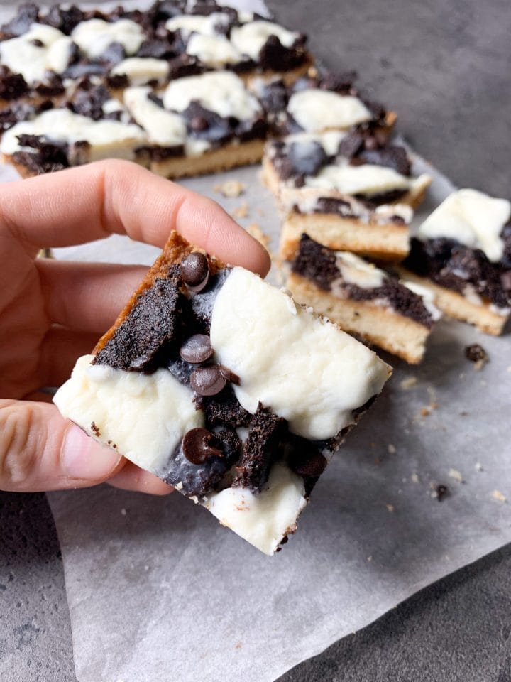 Picture of Low carb Oreo magic cookie bars