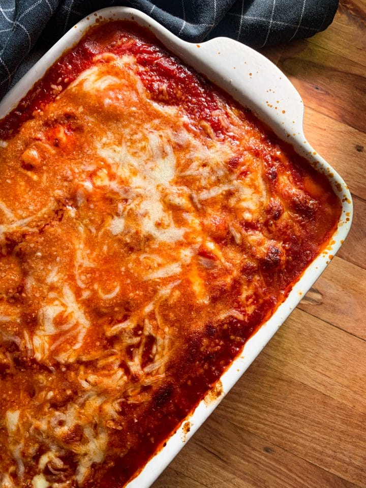 Picture of low carb vegetarian lasagna with spinach and cottage cheese