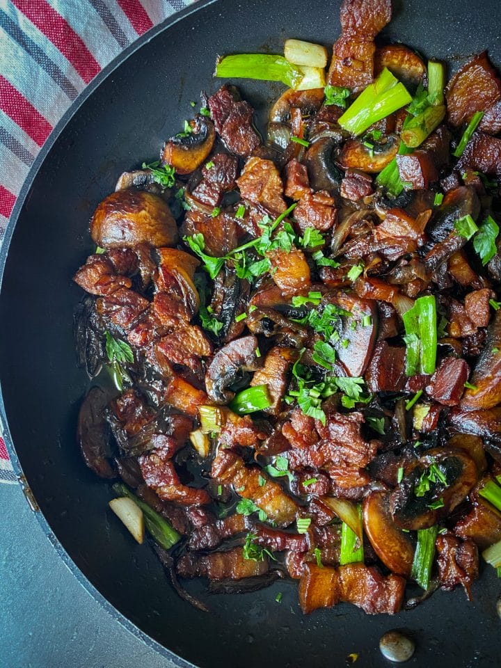 Picture of Vietnamese pork belly keto recipe in a skillet with mushrooms