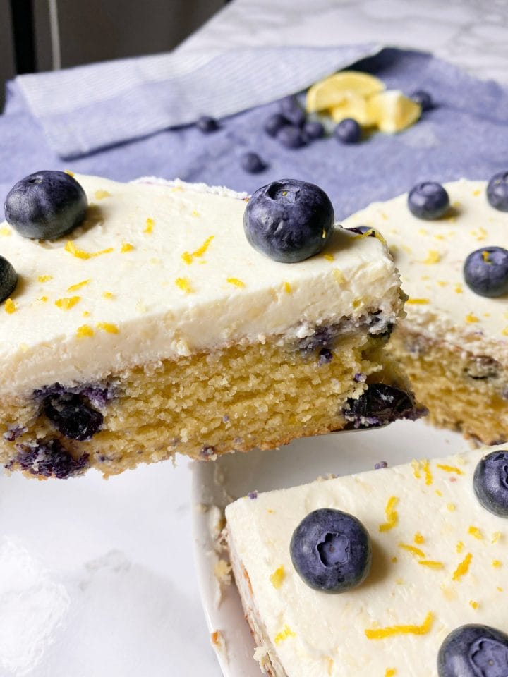 Keto lemon cake with blueberries