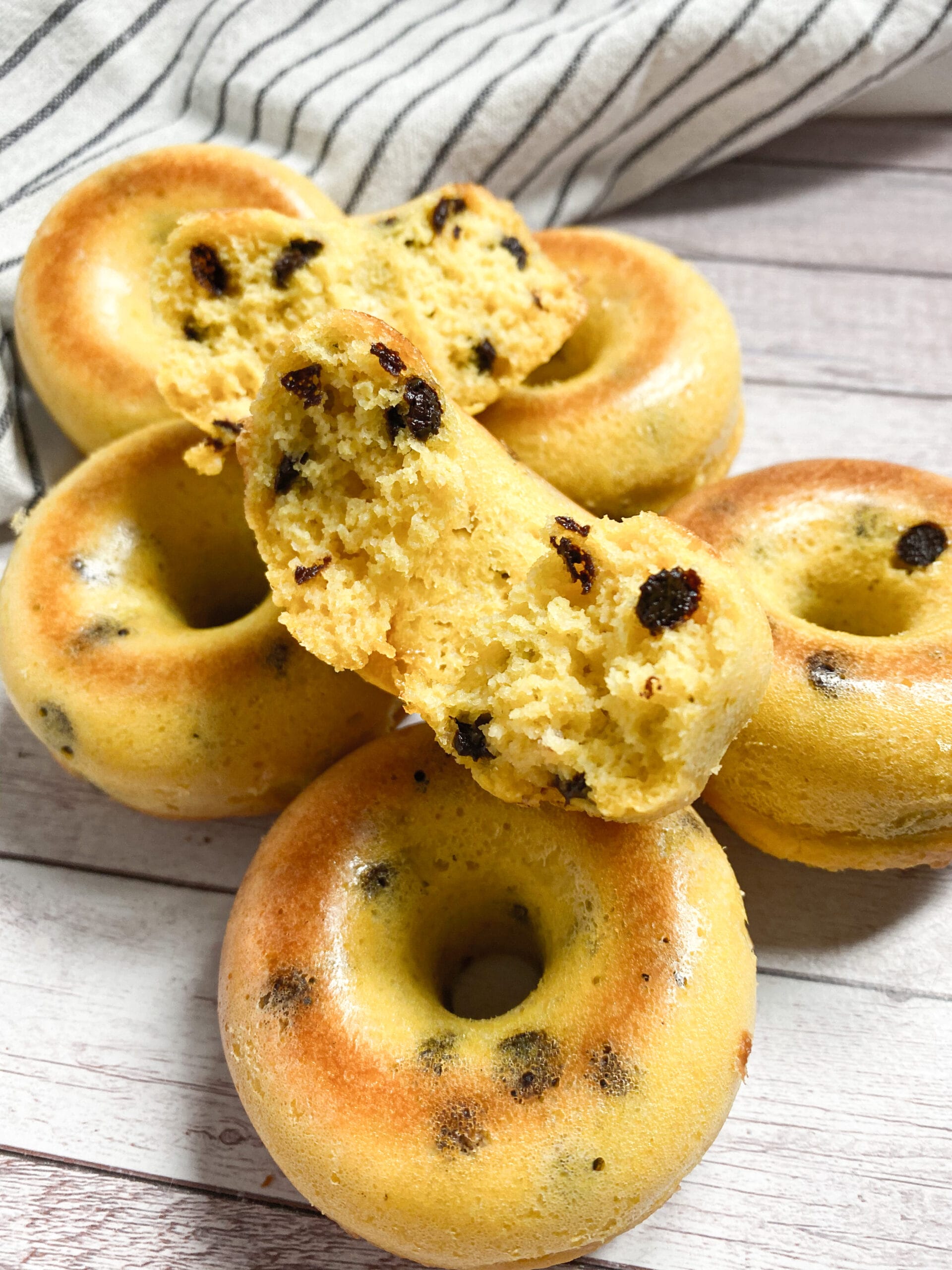 Picture of keto doughnuts