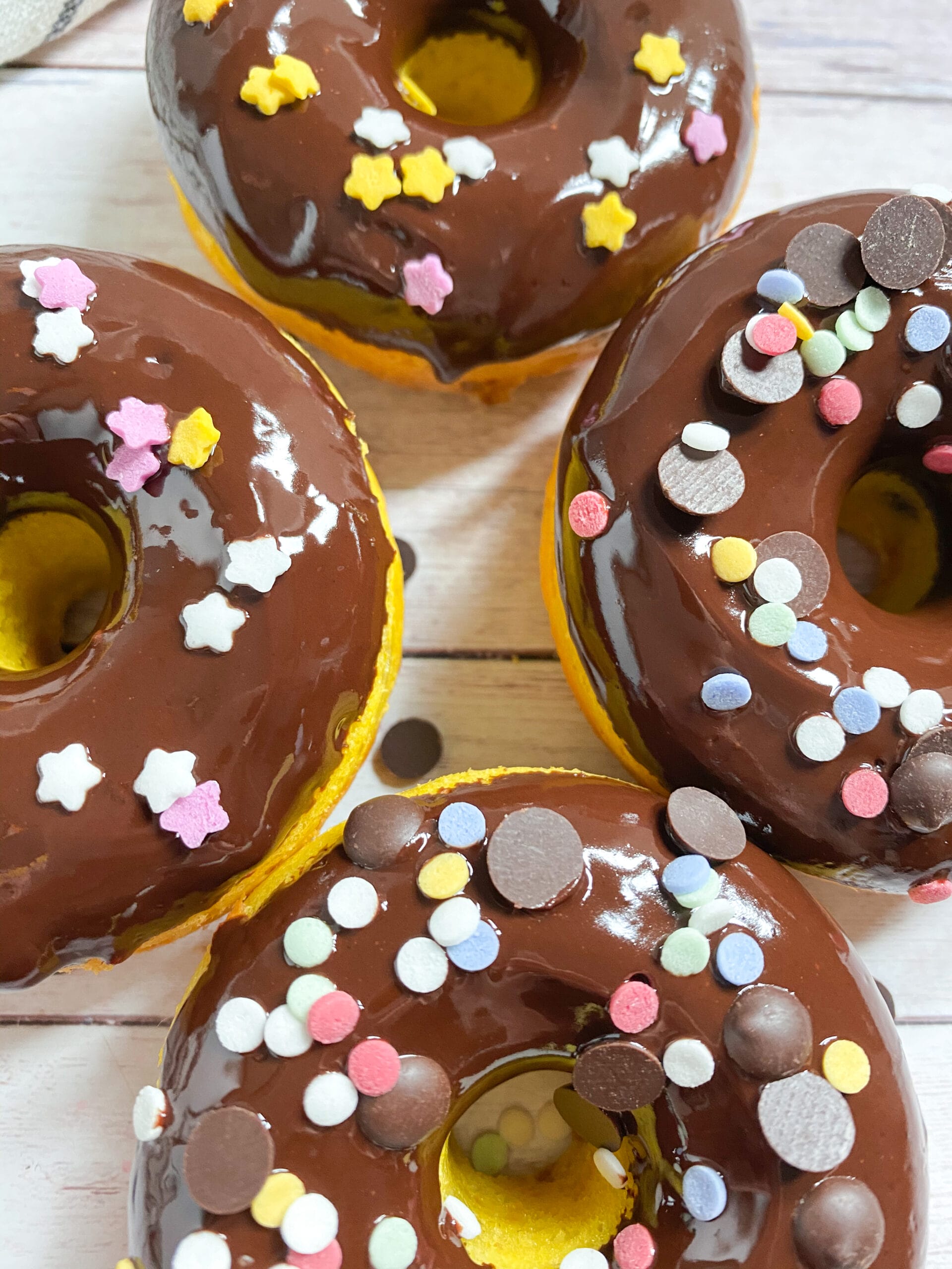 Picture of glazed low carb donuts with chocolate chips