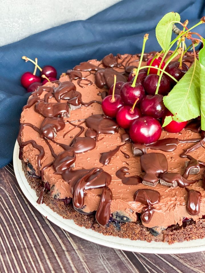 Picture of low carb dark chocolate cherry cheesecake 