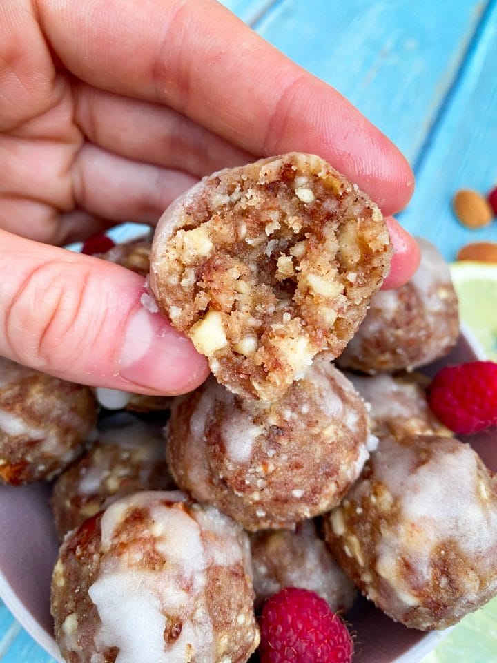 No bake keto energy cinnamon roll balls