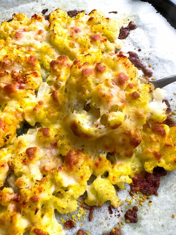 Low carb oven baked cheesy cauliflower