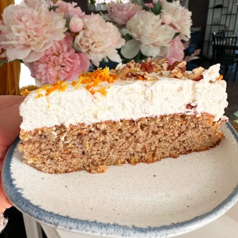 Picture of low carb carot cake cheesecake