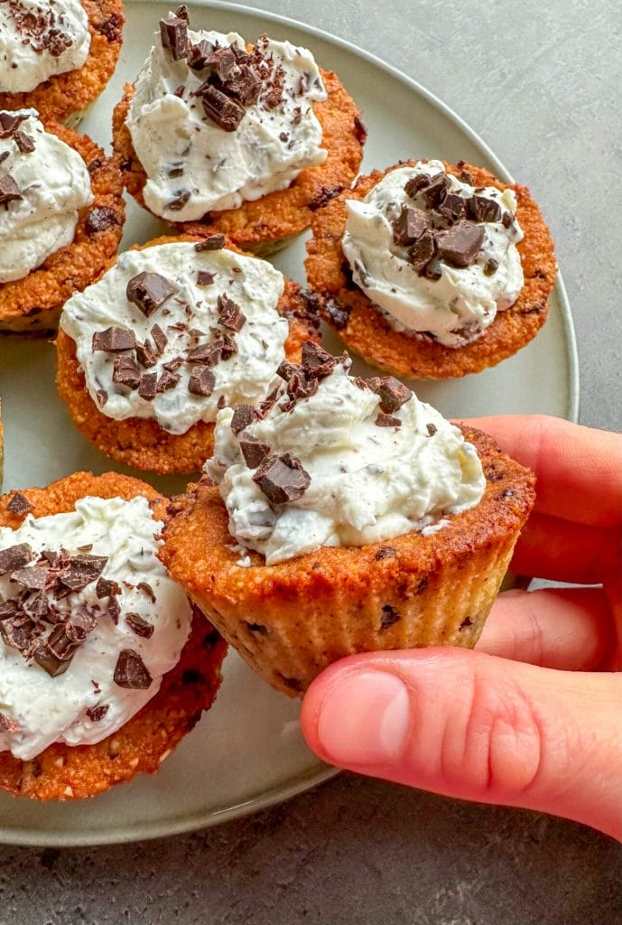 Picture of a plate full of keto cannoli cookie cups